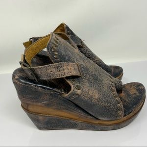 Bed Stu Joann Distressed Wedge Sandals. Size 8.5